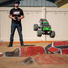 Load image into Gallery viewer, 1/8 LMT 2.0 Grave Digger 4X4 Solid Axle Brushless Monster Truck RTR