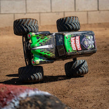 Load image into Gallery viewer, 1/8 LMT 2.0 Grave Digger 4X4 Solid Axle Brushless Monster Truck RTR