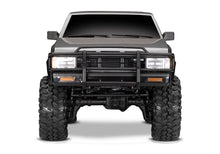 Load image into Gallery viewer, Traxxas 110056-4 TRX-4 Nissan Pathfinder
