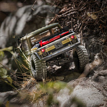 Load image into Gallery viewer, 1/10 SCX10 III Motobilt Waypoint Jeep JT Gladiator 4X4 RTR Brushed Rock Crawler by Axial
